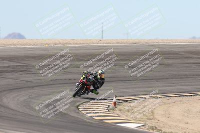 media/Oct-30-2025-Racers Edge (Thu) [[dabbdaf680]]/3-B Group/Session 2 (Bowl Exit)/